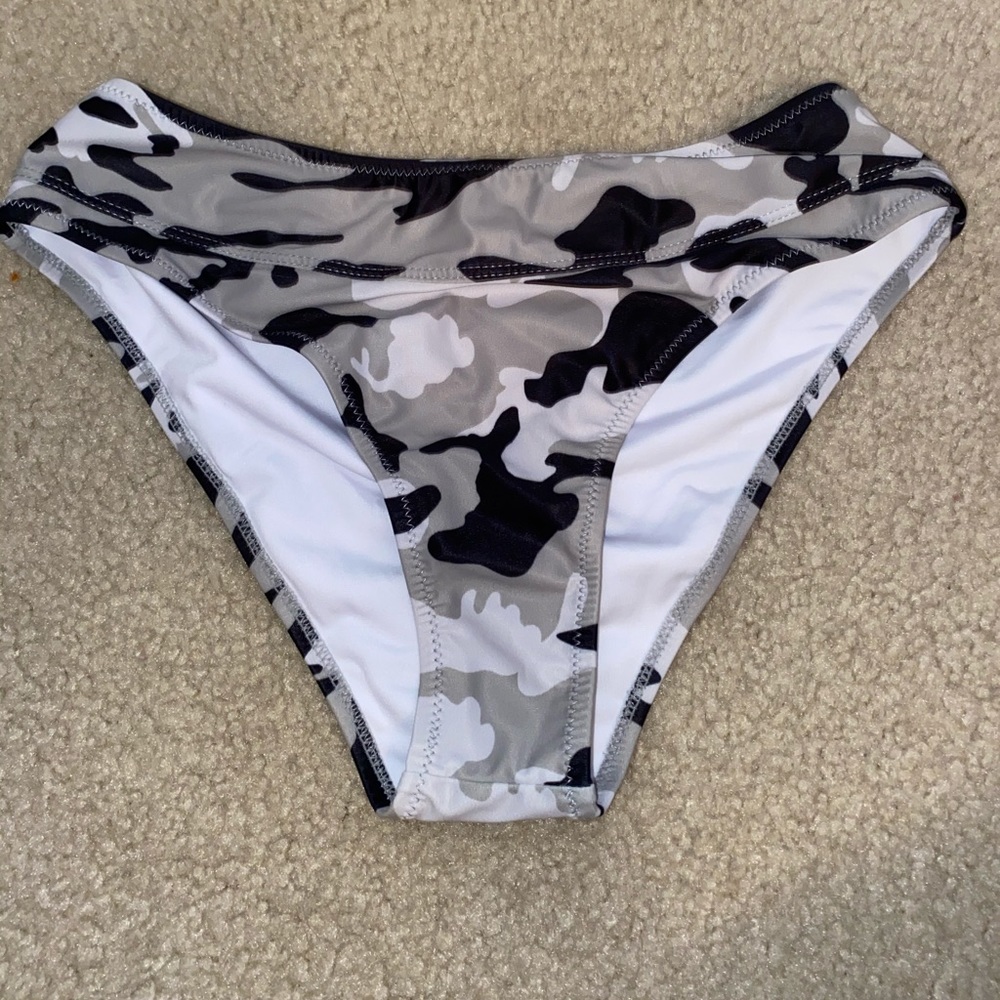 bikini bottoms